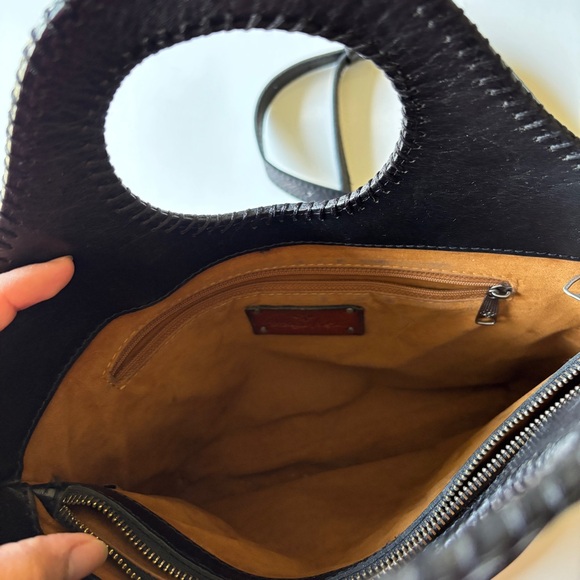 Patricia Nash Black Moretto
Shopper Italian Leather
Handbag - Picture 7 of 14